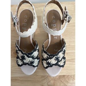 Copper Key Sandles  Open Tie‎ Sandals Size 8.5